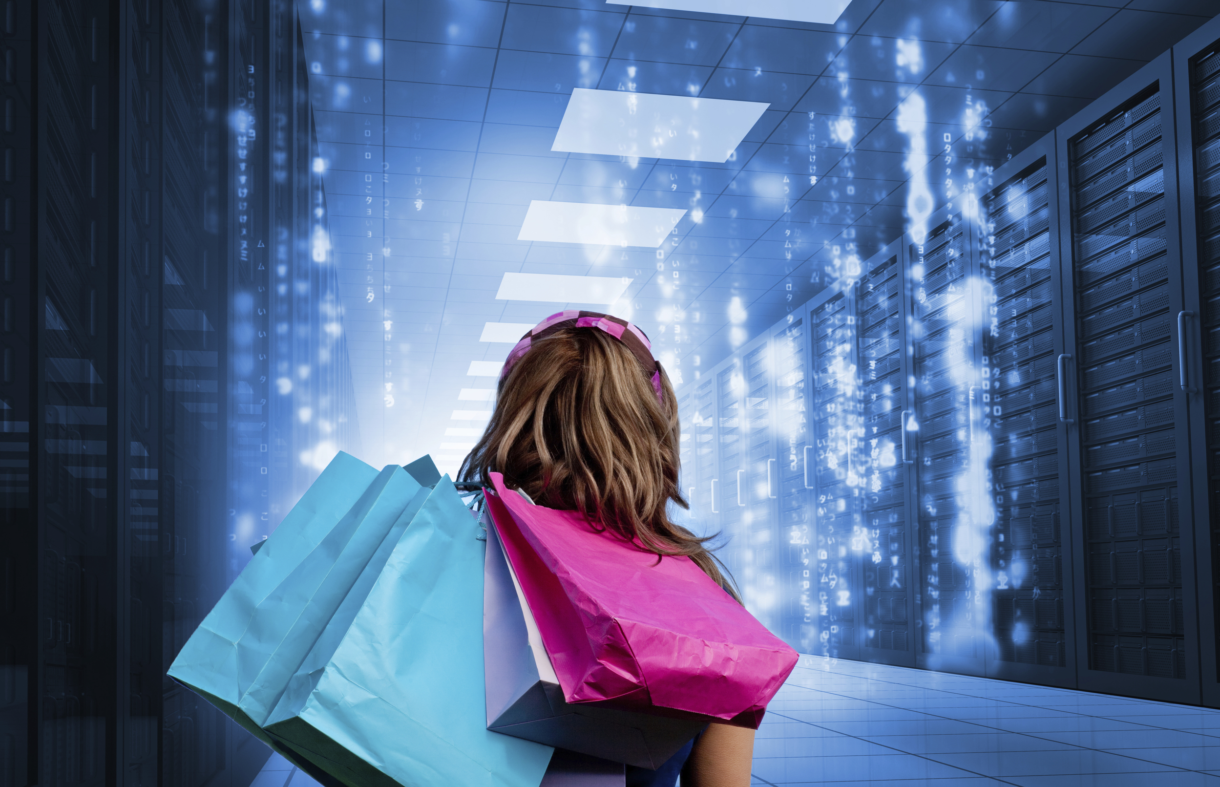 Onlinehandel Bild zeigt Frau beim virtuellen Shoppen