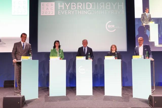 Teilnehmer der Podiumsdiskussion Teilnehmer der Podiumsdiskussion