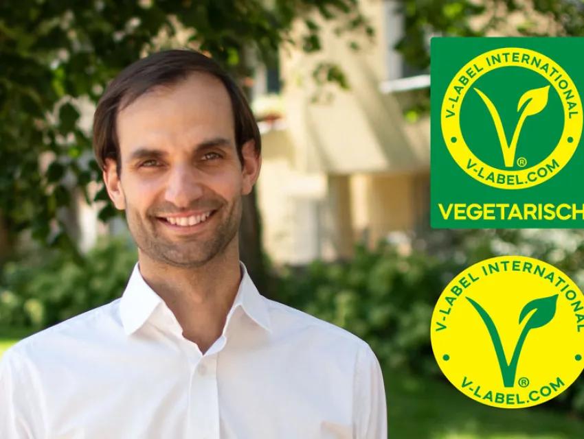 Foto von Johannes Gilli und V-Label Logos