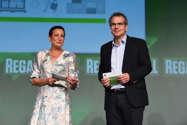 Moderationsteam der GS1 Sync Stars 2025: Gregor Herzog und Barbara Wendelin von GS1 Austria
