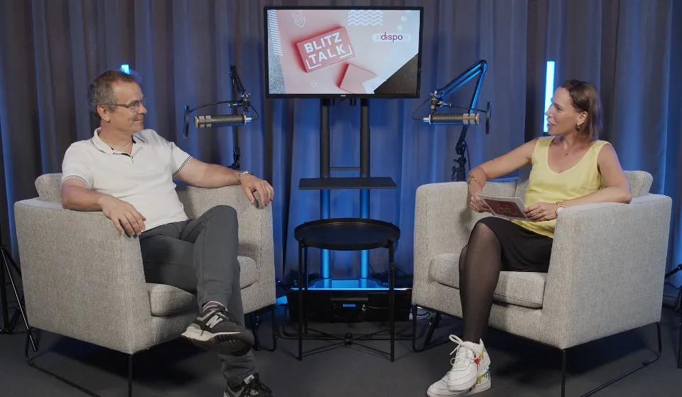 Foto von Gregor Herzog im Interview zum Thema "2D-Codes: Die Zukunft des Strichcodes?"