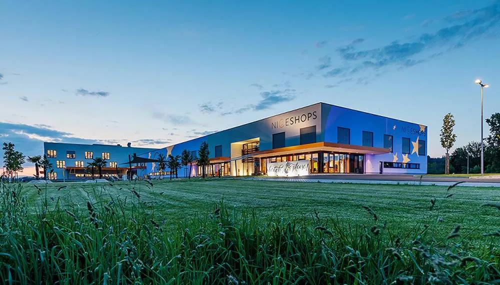 niceshops Logistikzentrum Saaz niceshops Logistikzentrum Saaz