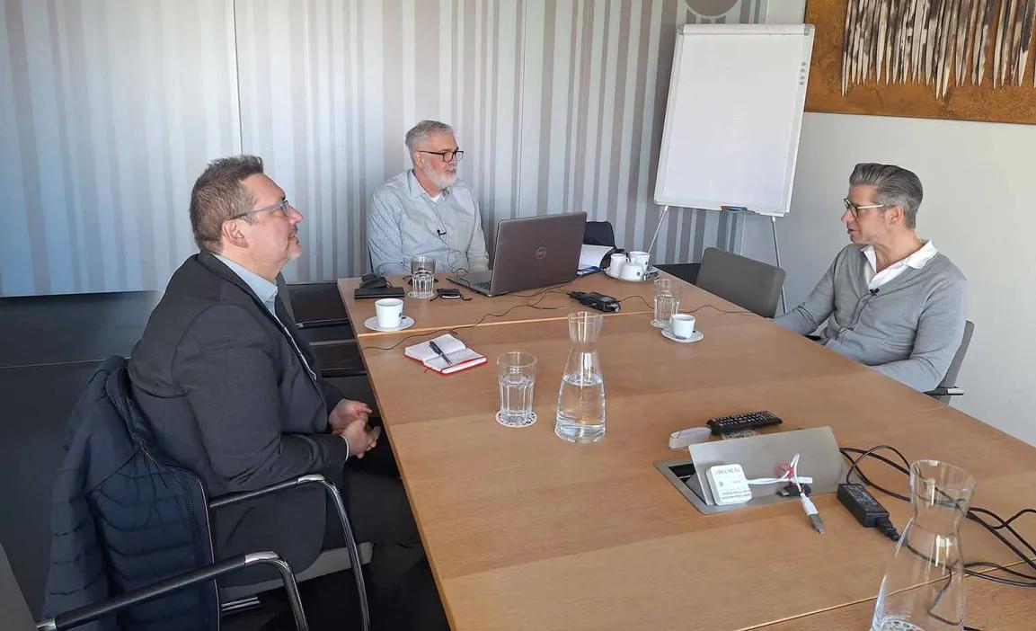 Alexander Peterlik im Packstube-Podcast über die PPWR und das PFAS-Verbot für Lebensmittel-Verpackungen