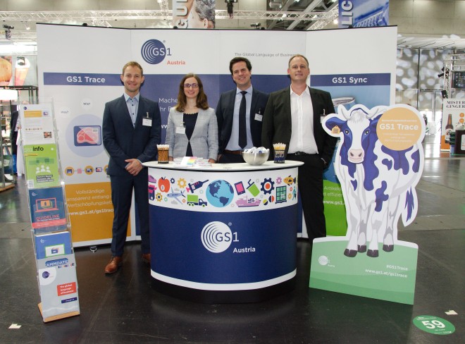 Bild zeigt den GS1 Stand am REGAL-Branchentreff