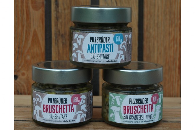 Bruschetta und Antipasti im Glas Produkte Bruschetta und Antipasti von Pilzbrüder
